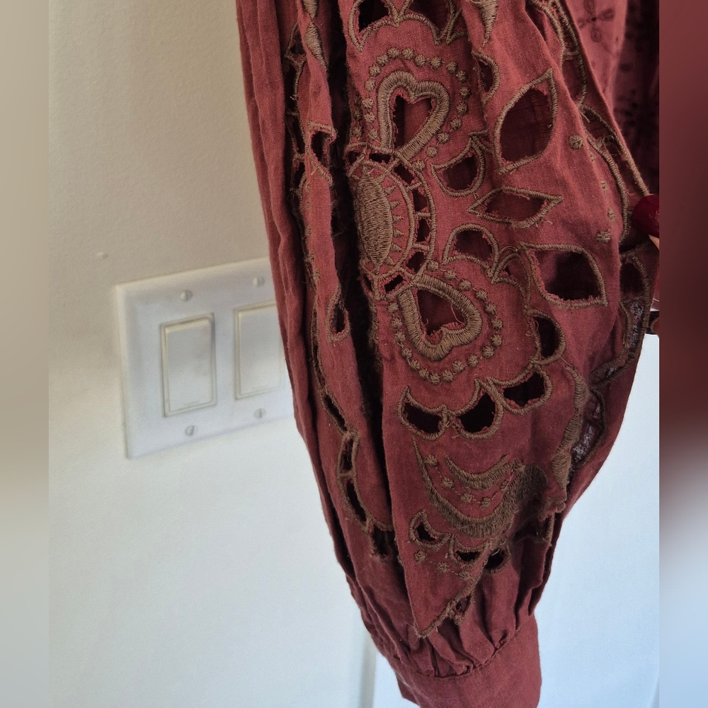 Anthropologie Top Rasberry Eyelet Embroidered Long Balloon Sleeve Size M - Picture 7 of 12